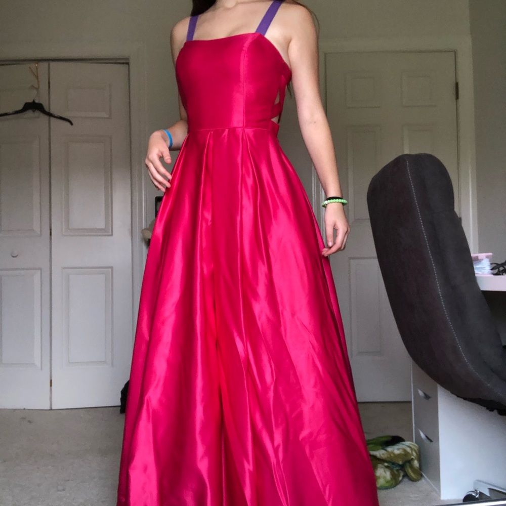 Hot pink poofy prom dress